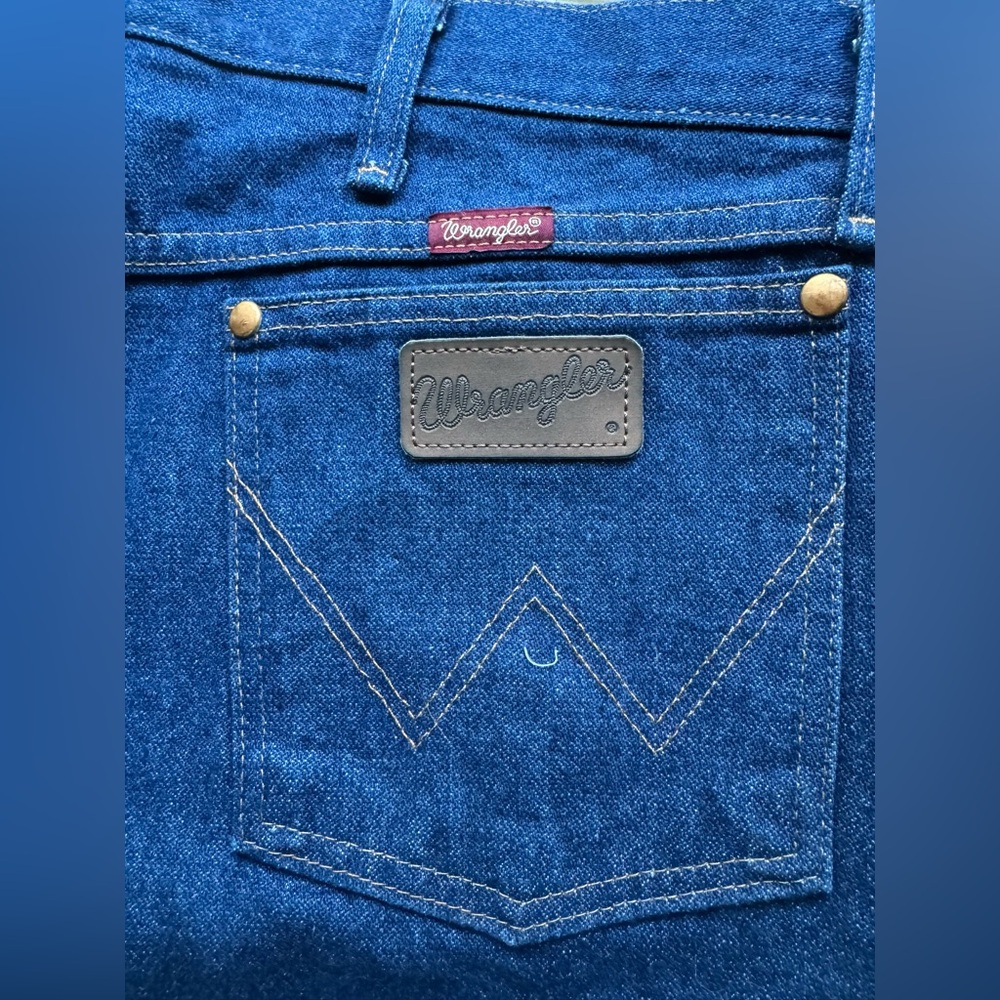 Wrangler Jeans Mens 42 x 34 Blue Cowboy Cut Western Denim Workwear